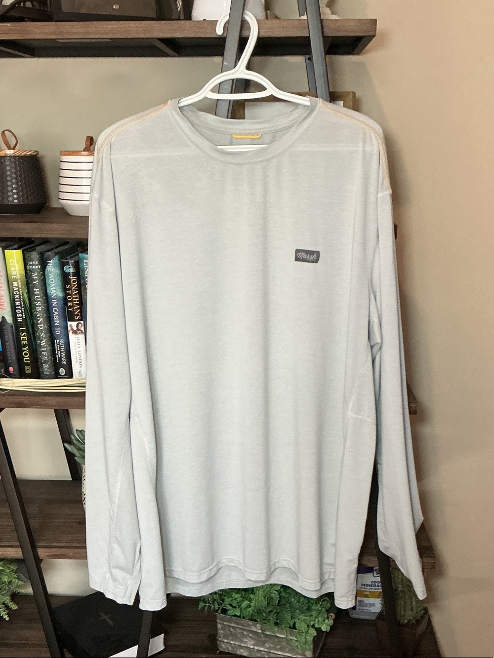 Marsh Wear Men's Long-Sleeve Performance Tee in Light Gray Size XXL